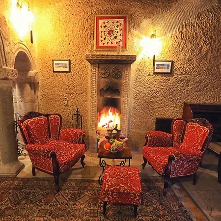 トラベラーズ ケーブ 3* ギョレメ