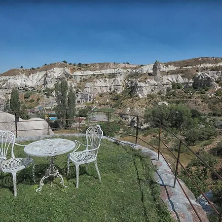 מלון Traveller's Cave גורמה