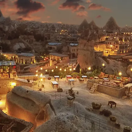 Hotel Traveller's Cave