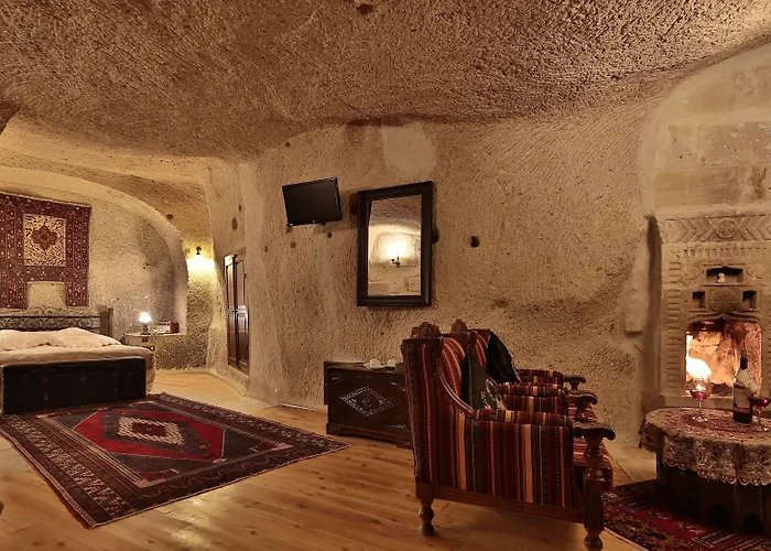 Traveller's Cave Hotel