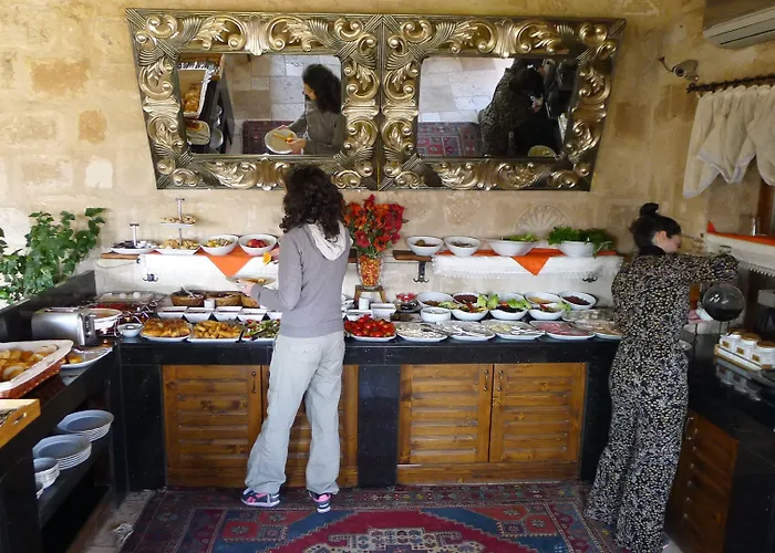 Traveller's Cave Hotel