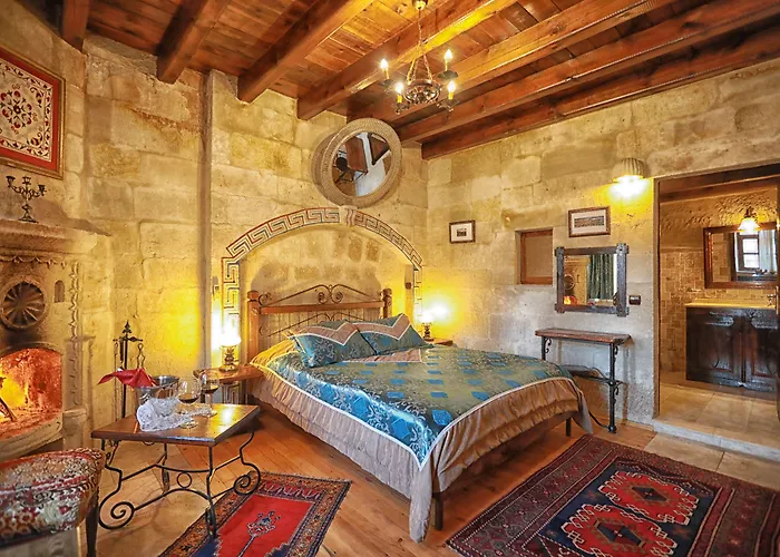 Hotel Traveller's Cave