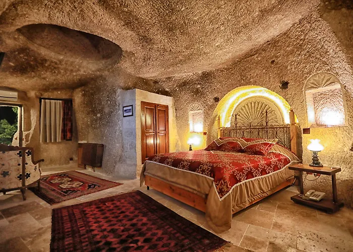 Hotel Traveller's Cave